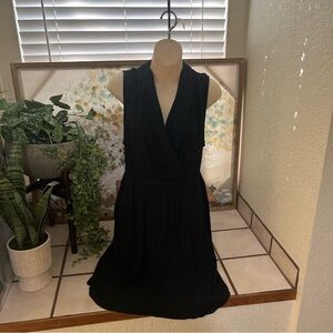 Maeve Black Midi Black Sleeveless V Neck by Anthropology w Pockets. Size Med.